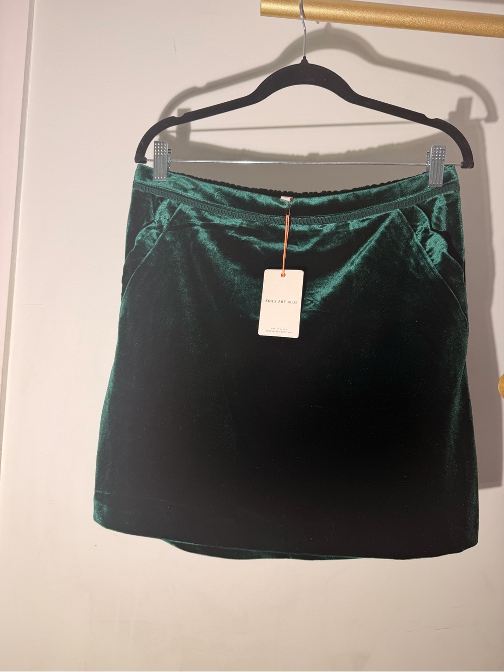 Skies Are Blue | Emerald Green Velvet Mini Skirt | NWT |Large Petite (LP)